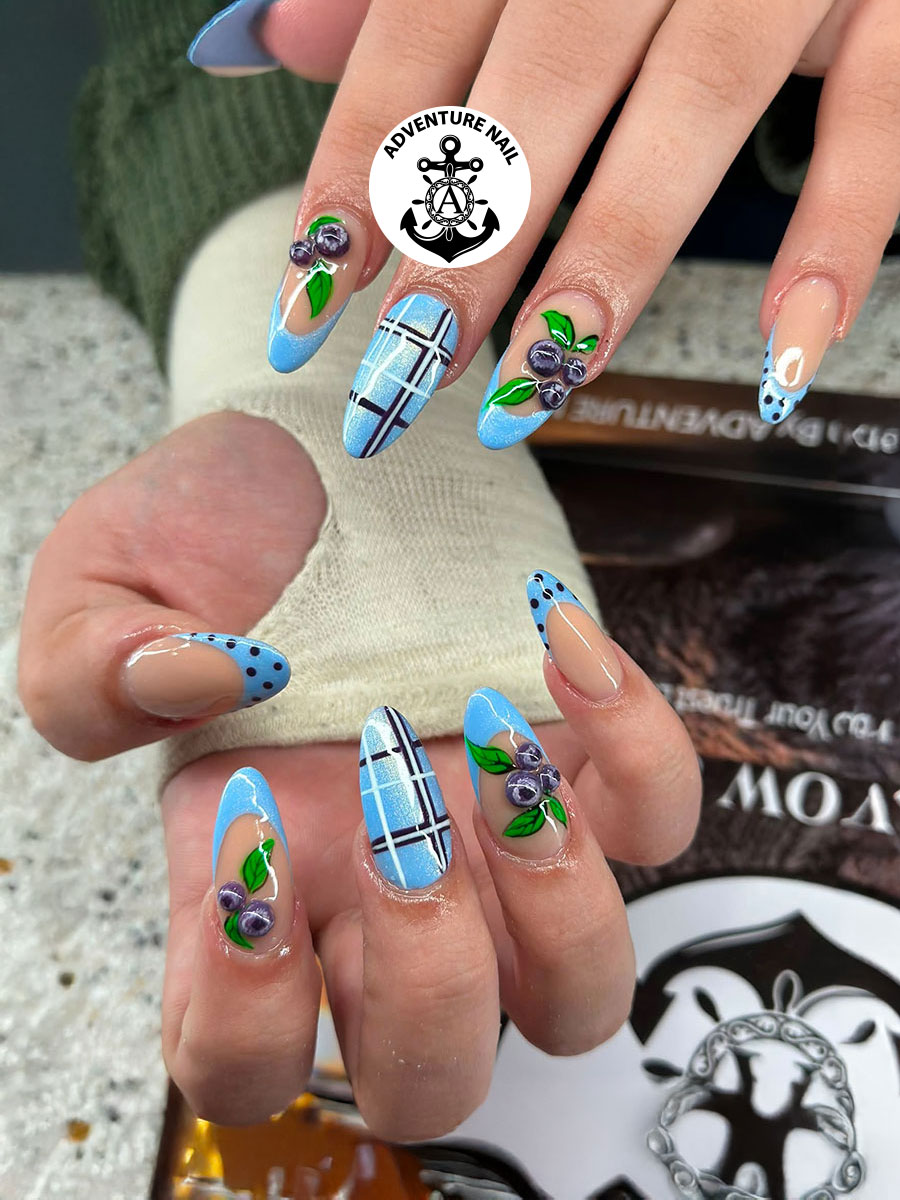 ADVENTURE NAILS